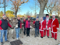 un mercredi magique avec les ânes et les pères noël